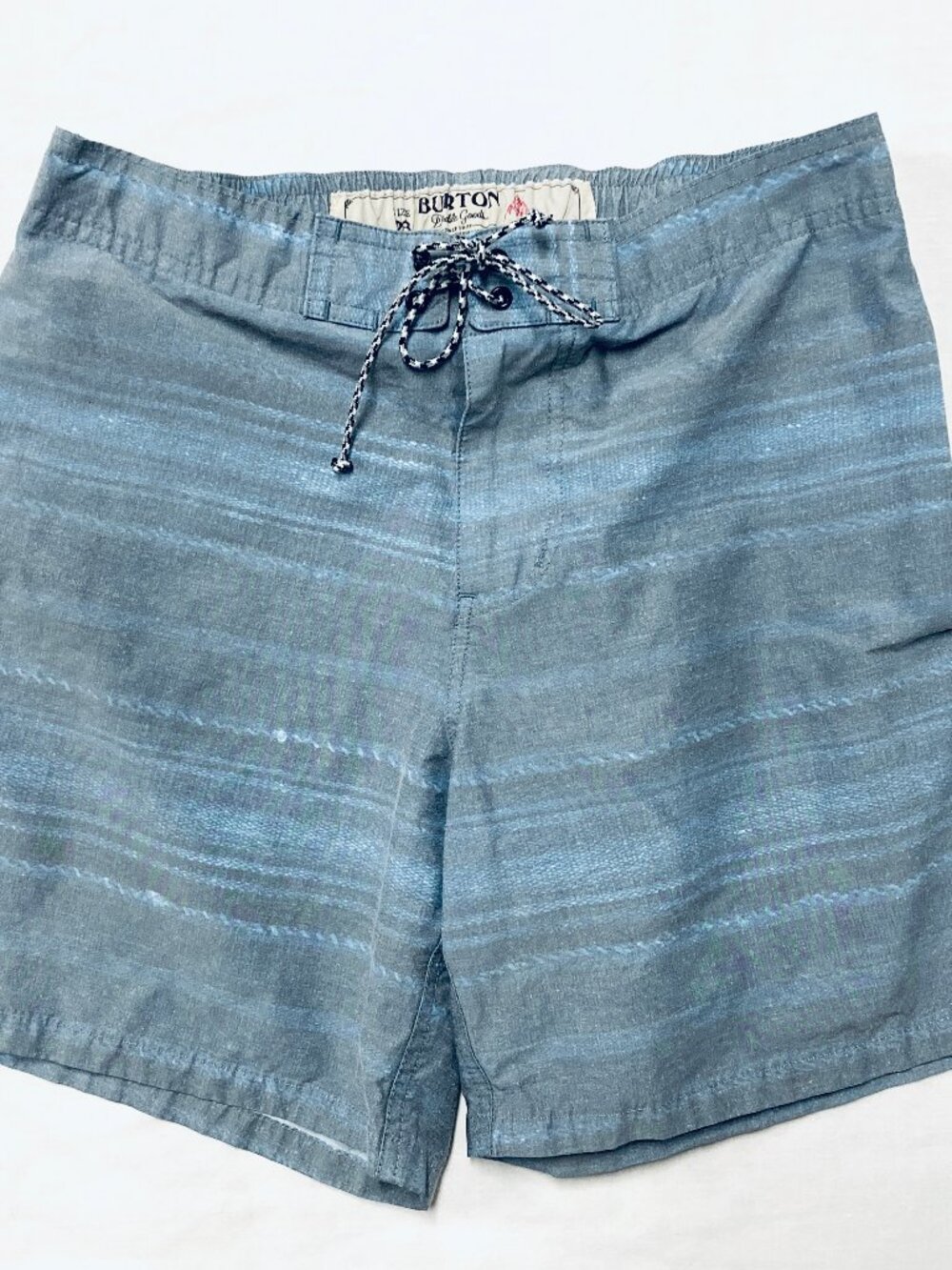 Burton Shorts Mens Size 28 Waist Creekside Hybid Gray Blue 6 inch inseam